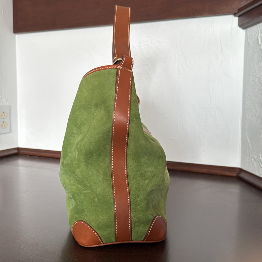 Dooney &Bourke suede and leather shoulder bag - Picture 3 of 10